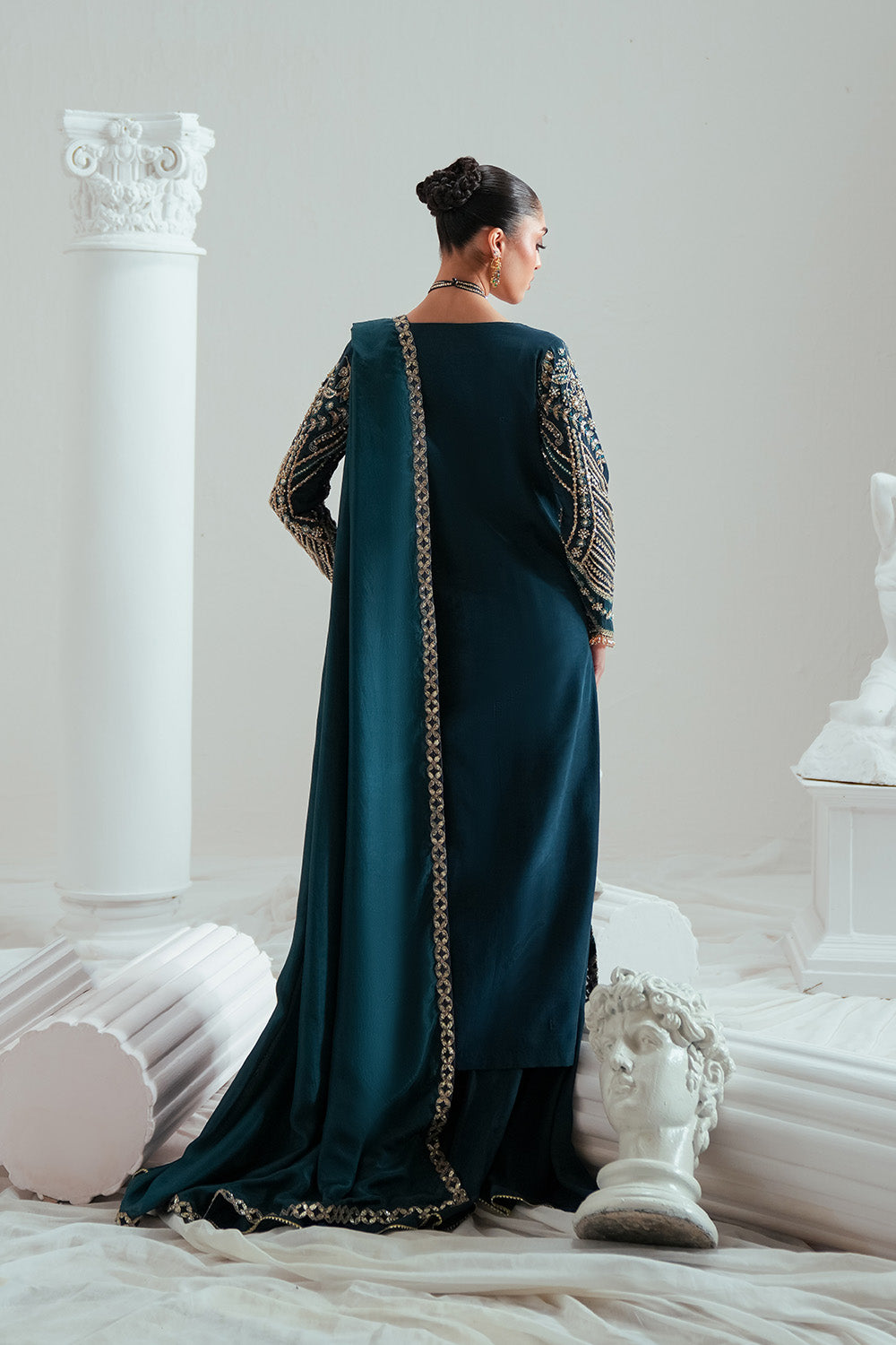 Zariya | Elyse Couture Festive | TEALARA - ZSS6308