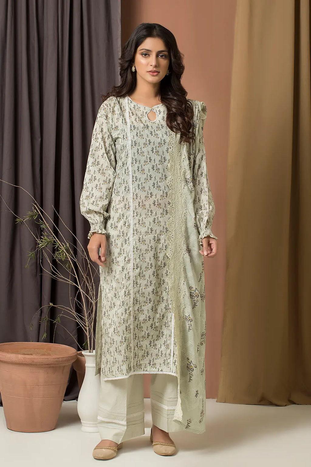 3 Piece - Printed Lawn with Embroidered Dupatta - 7685