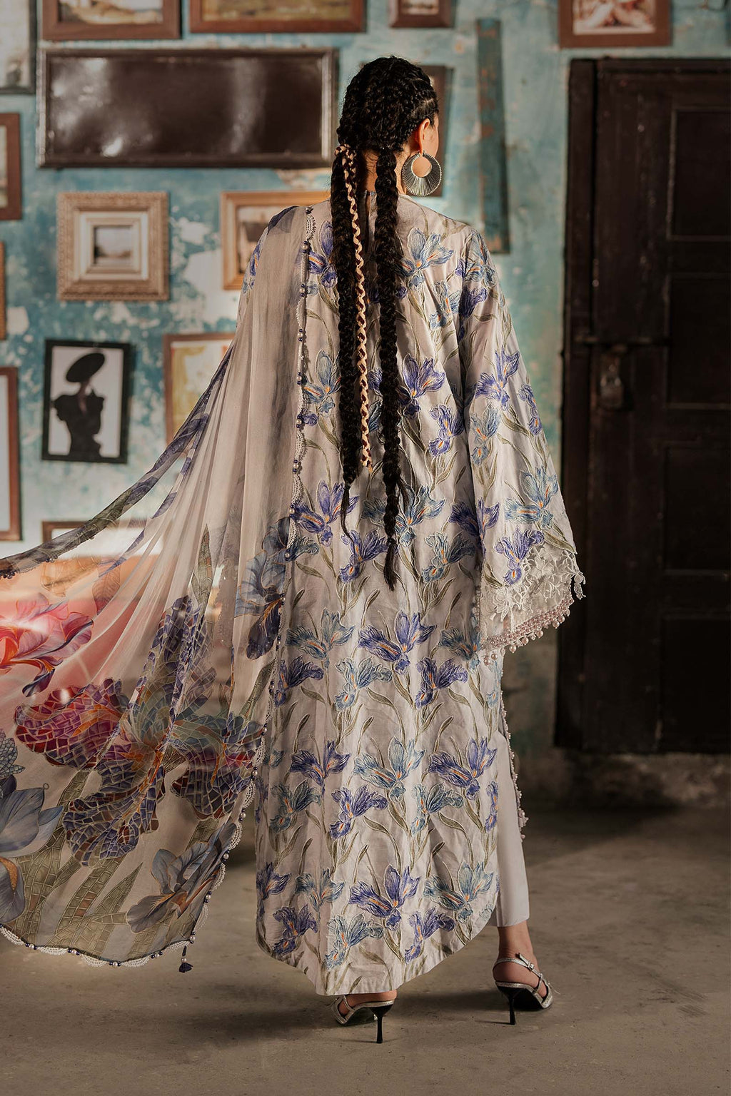 Maria . B | M.Prints Embroidered Cambric 3 Piece Suit | MB26UPC 4A