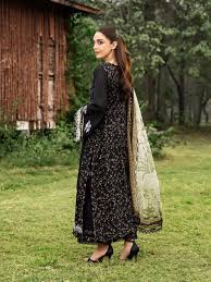 ELAF | LAWN 26' | KOYAL