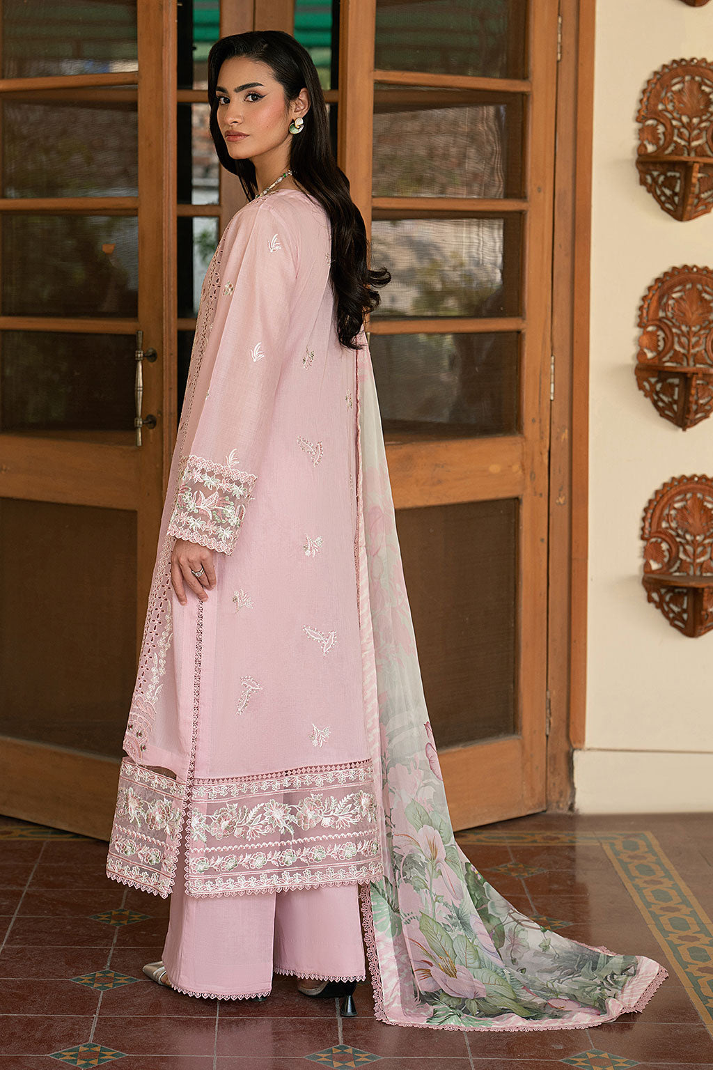 Ramsha | Ghazal Luxury lawn Vol 07 | G-705