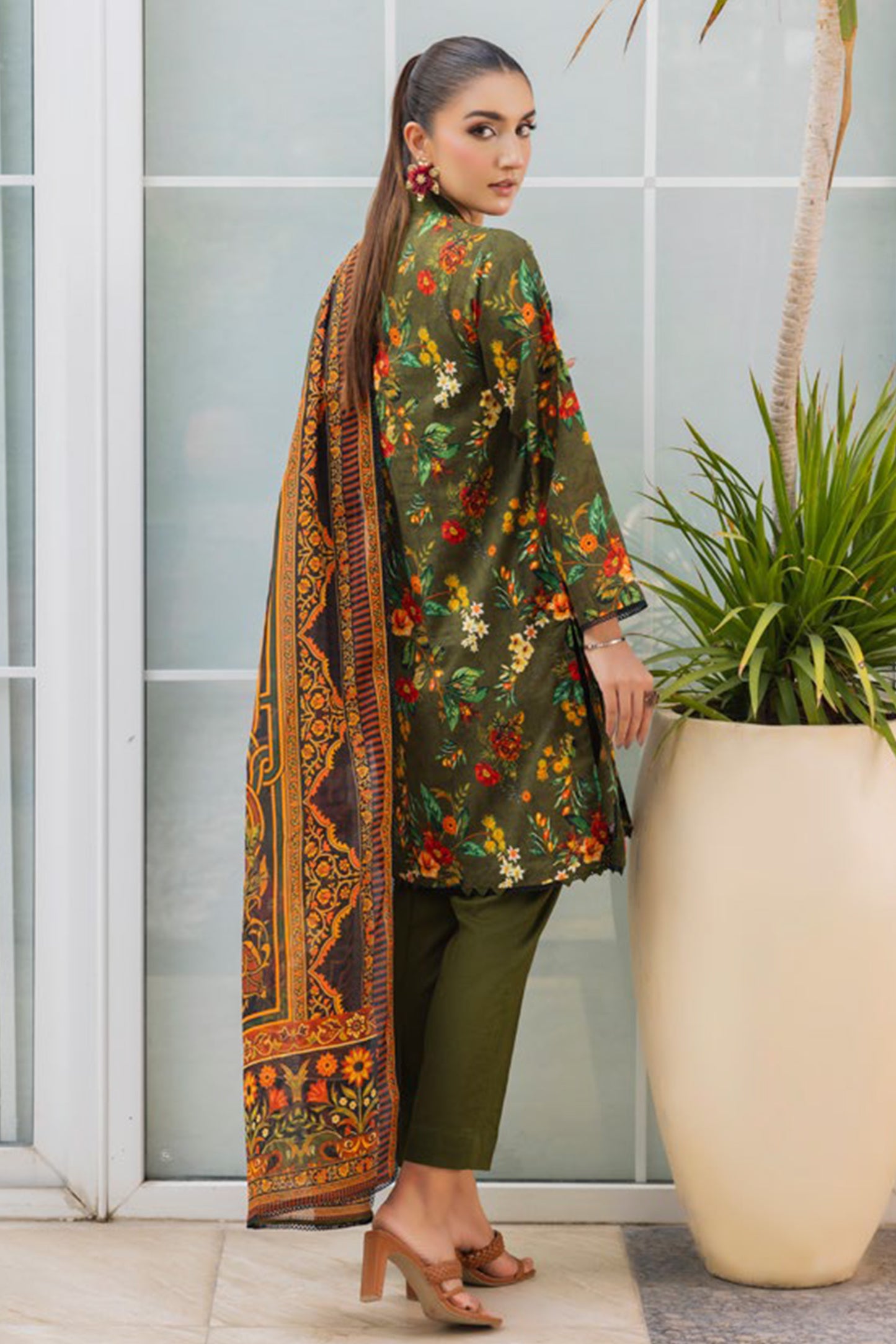 Gulahmed | Print Lawn | SD 42042