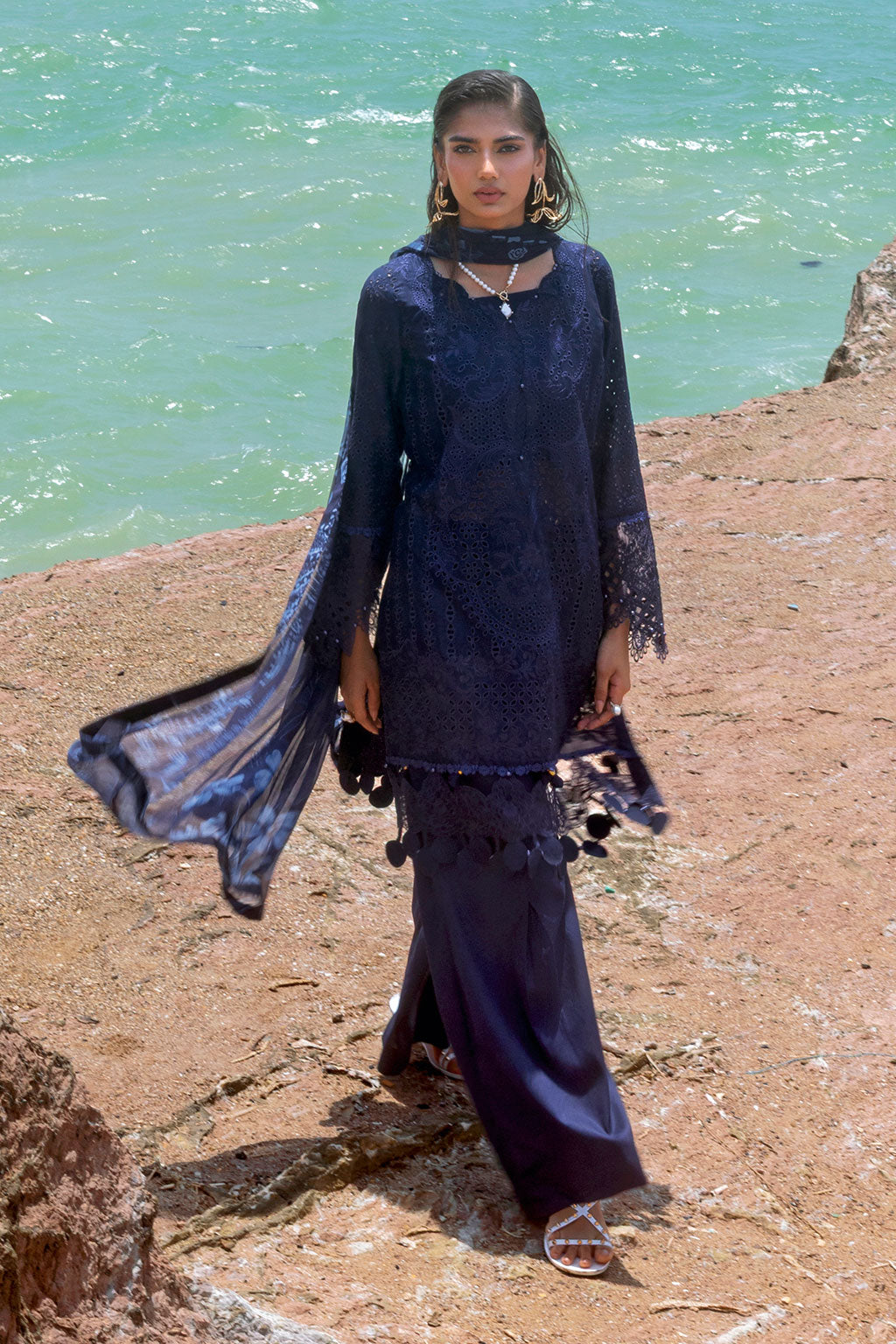 Afsanah | Lost in Waves | A-202