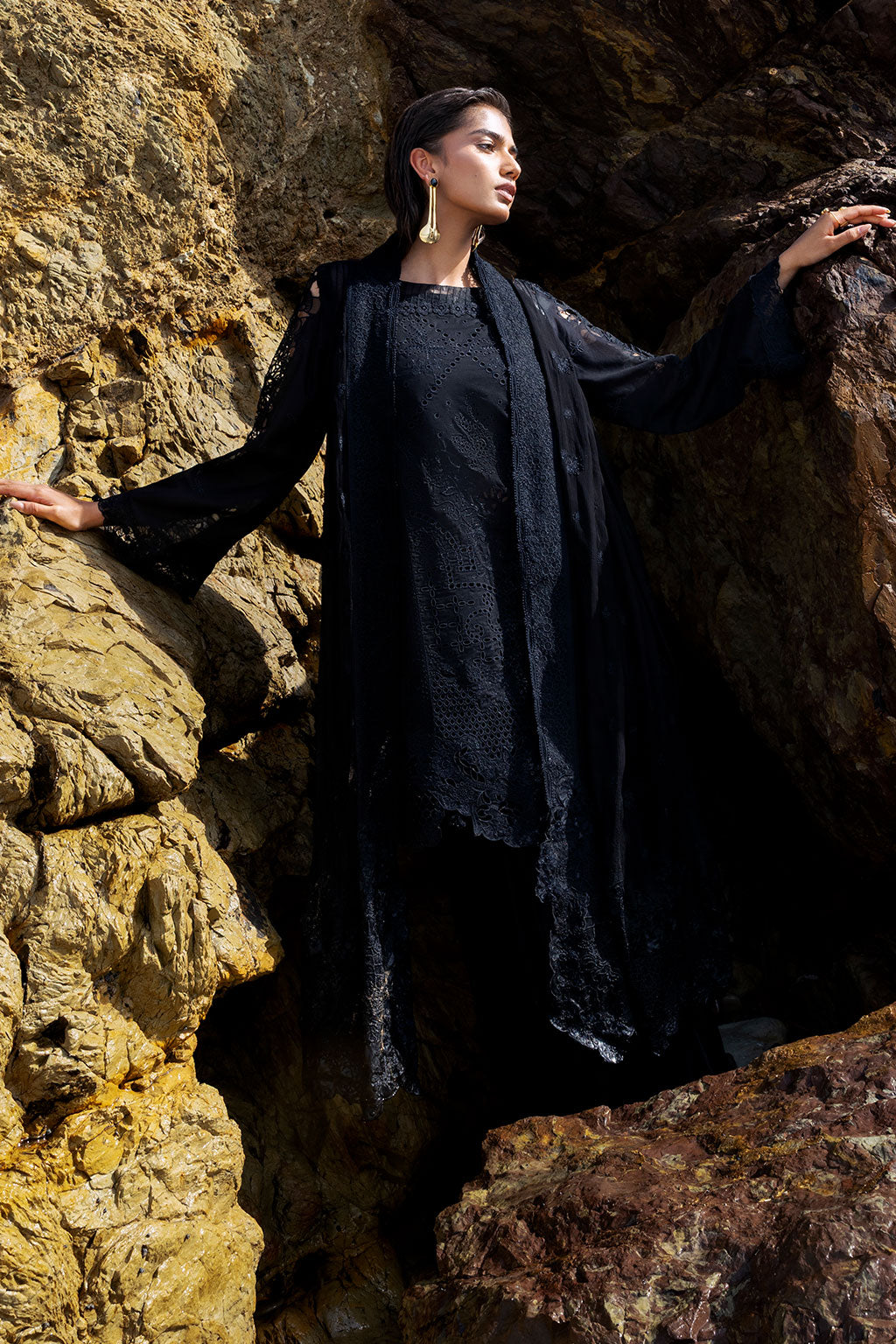 Afsanah | Lost in Waves | A-205