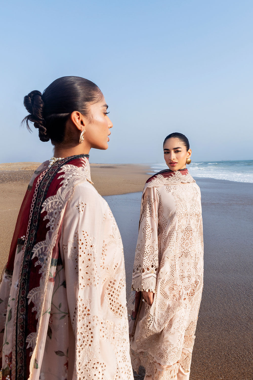 Afsanah | Lost in Waves | A-206