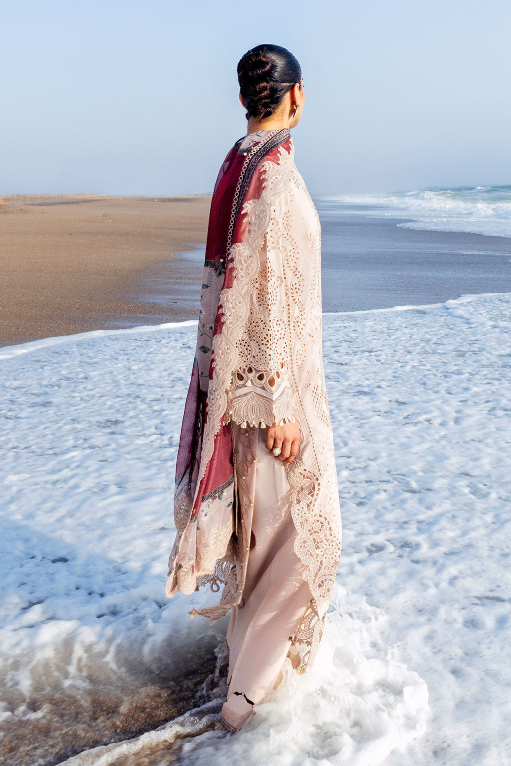 Afsanah | Lost in Waves | A-206