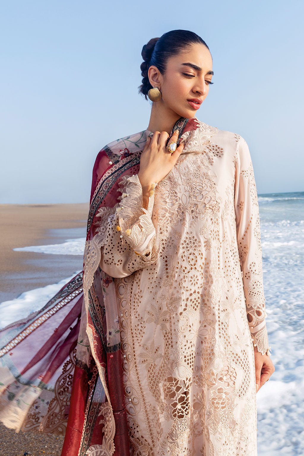 Afsanah | Lost in Waves | A-206