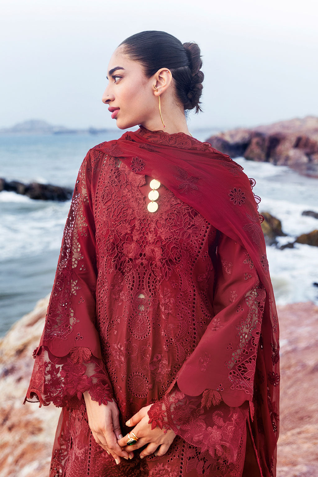 Afsanah | Lost in Waves | A-203