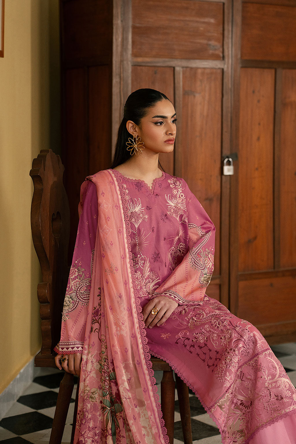 Ramsha | Mashaal Luxury Lawn VOl 16 | L-1611
