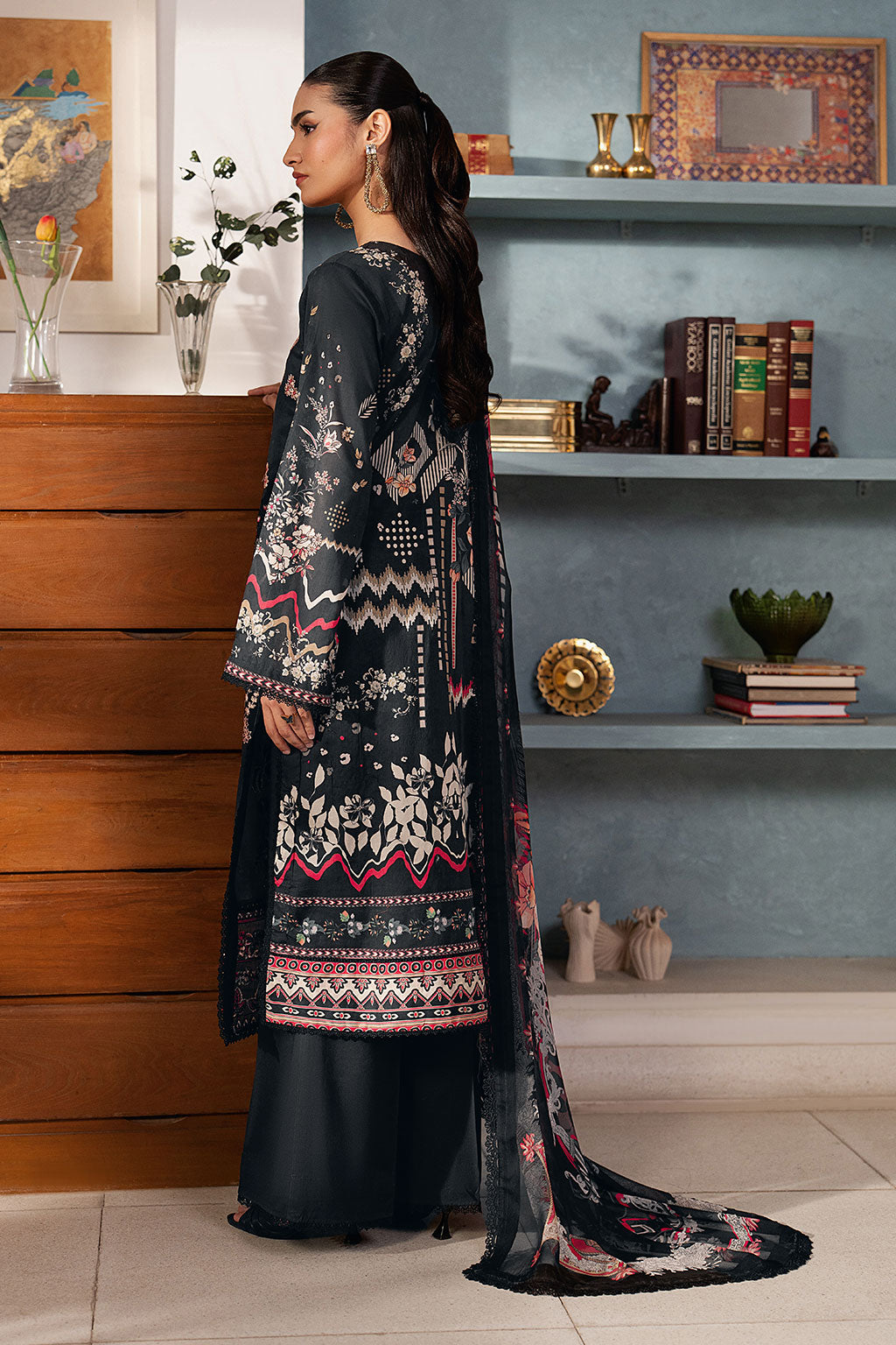 Ramsha | Mashaal Luxury Lawn VOl 16 | L-1603