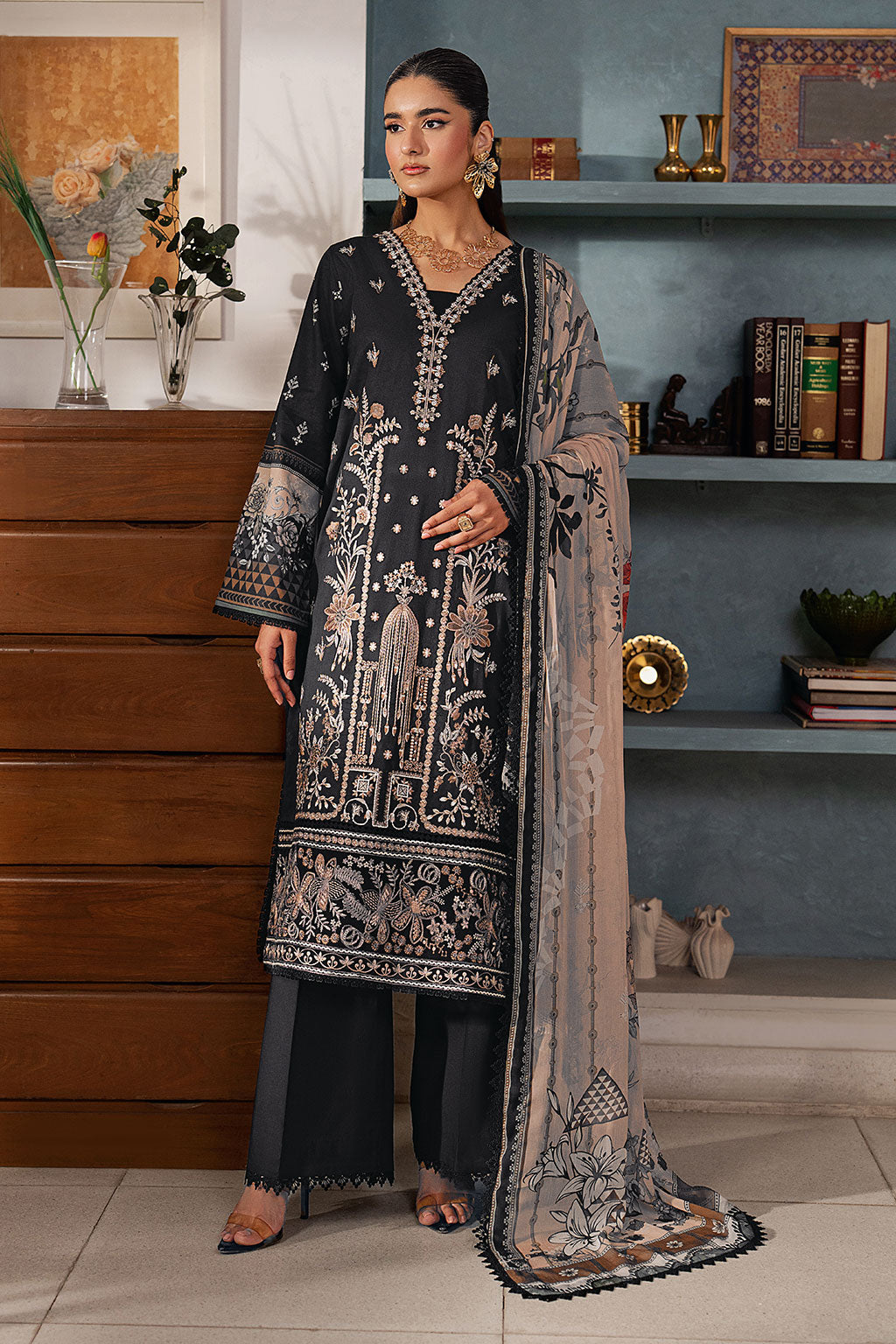 Ramsha | Mashaal Luxury Lawn VOl 16 | L-1608