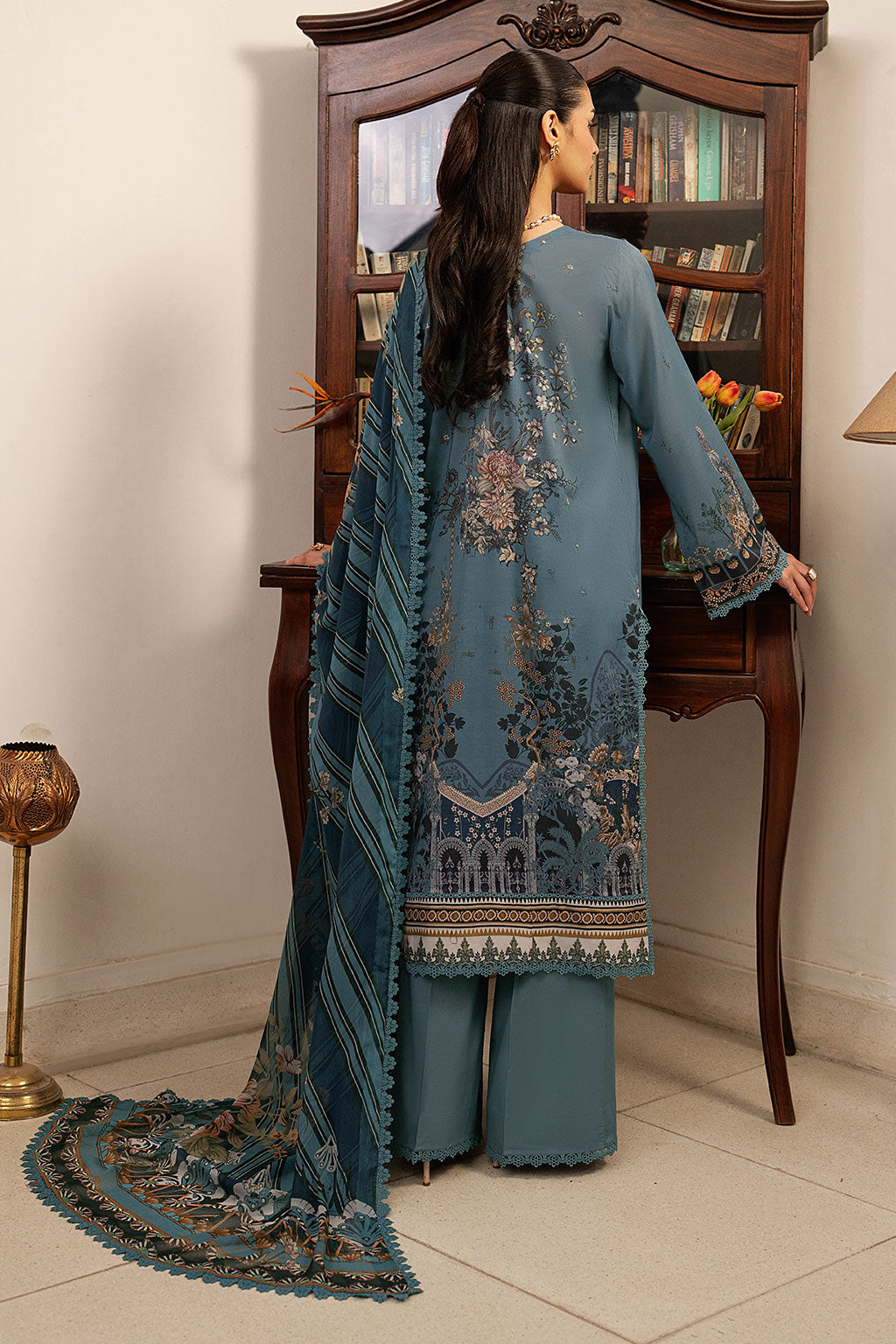 Ramsha | Mashaal Luxury Lawn VOl 16 | L-1601
