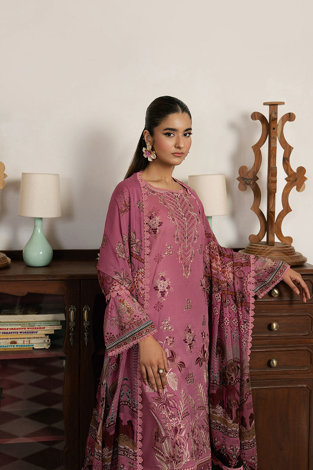 Ramsha | Mashaal Luxury Lawn VOl 16 | L-1602