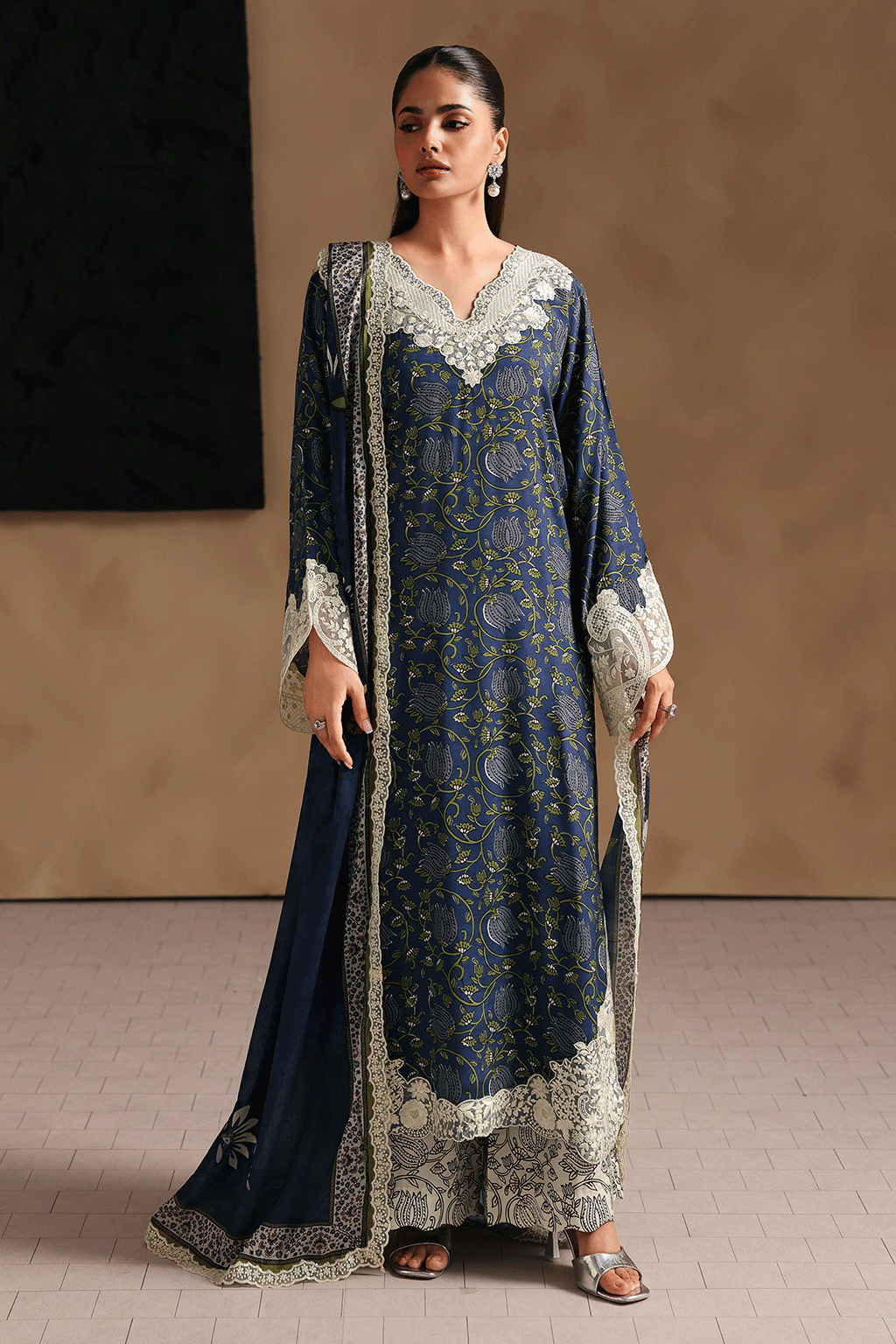 Ramsha | Naqsh Embroidered Rawsilk | RS-204