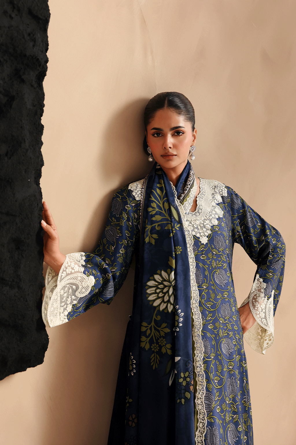 Ramsha | Naqsh Embroidered Rawsilk | RS-204