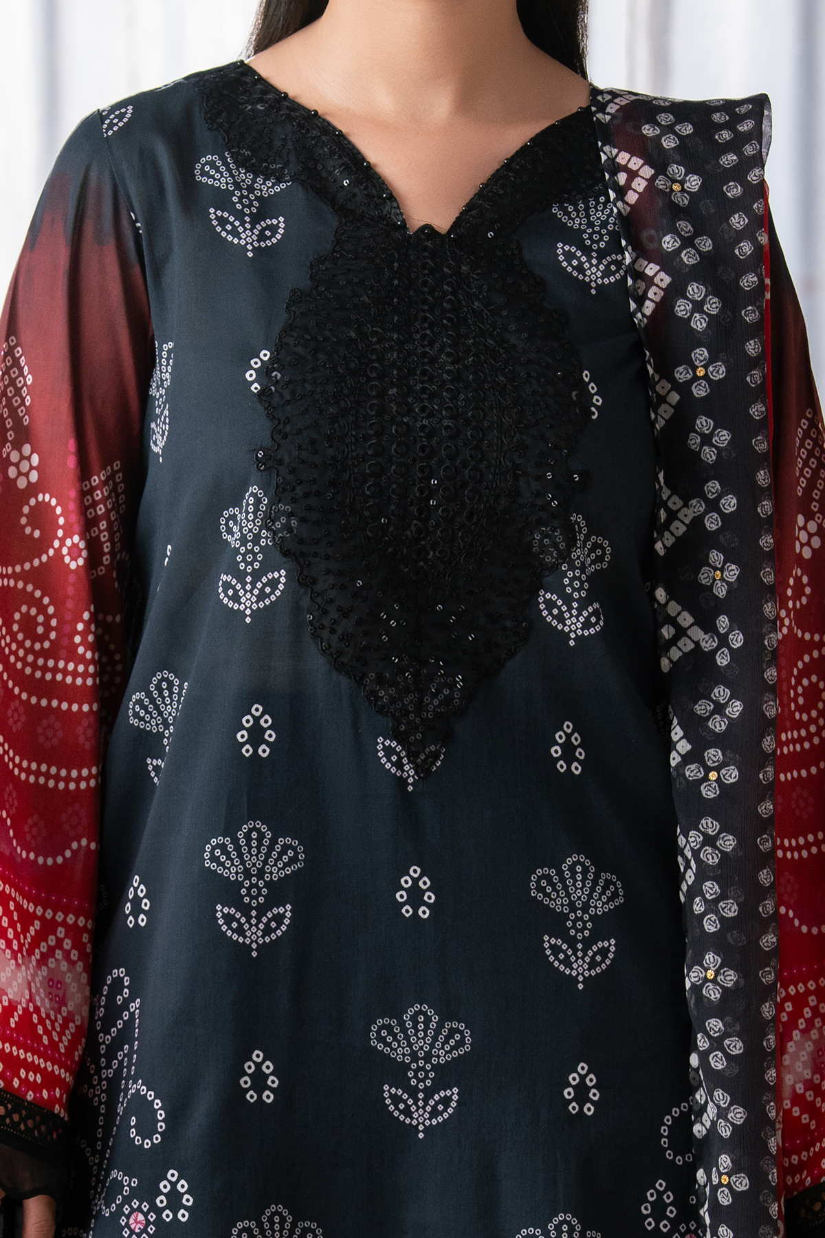 Daria | Chunri Lawn | DA-106