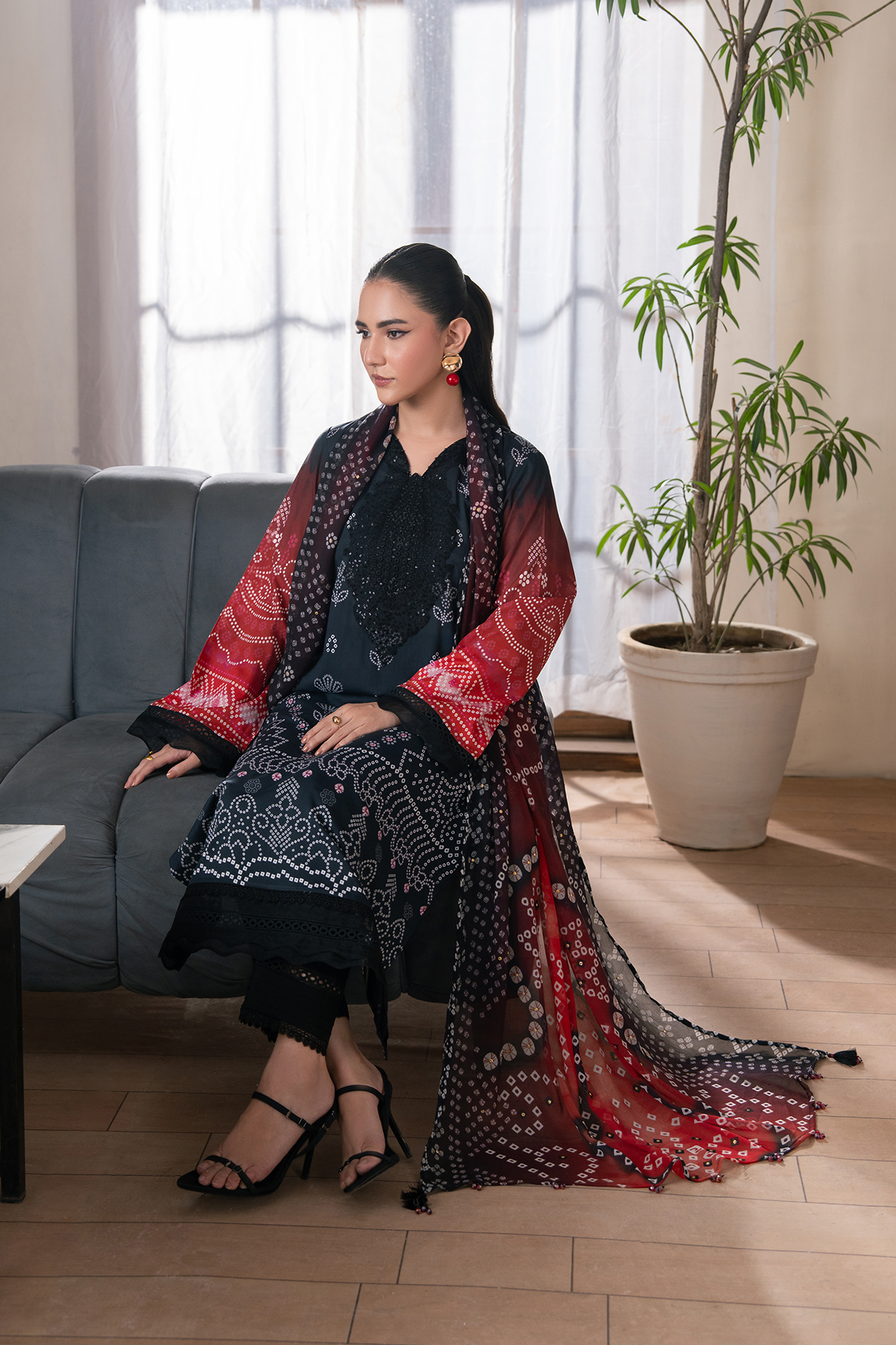 Daria | Chunri Lawn | DA-106