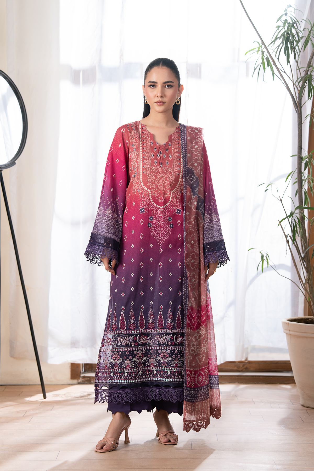 Daria | Chunri Lawn | DA-110