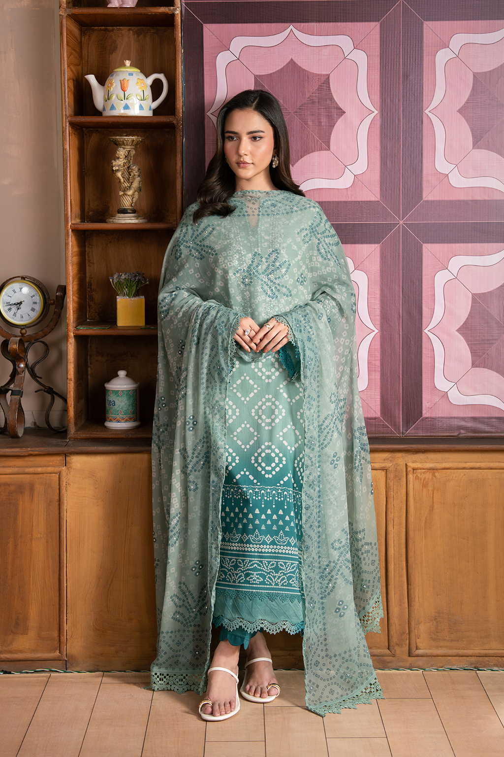 Daria | Chunri Lawn | DA-107