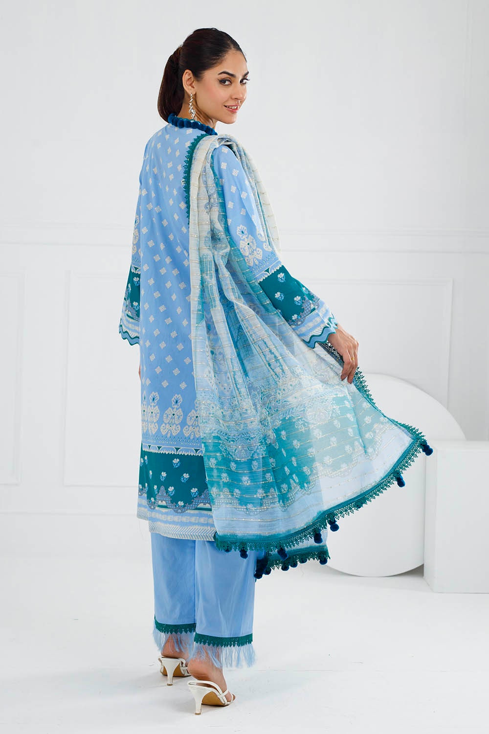 Gul Ahmad | Summer Embroidered Lawn Suit | SP-52015