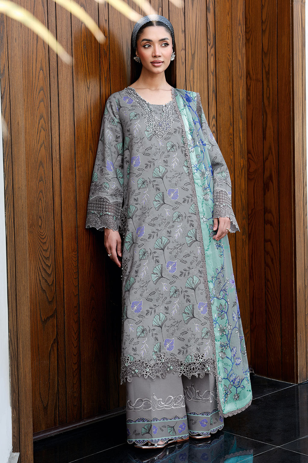 Ramsha | Rangrez Lawn VOL 9 | N-901