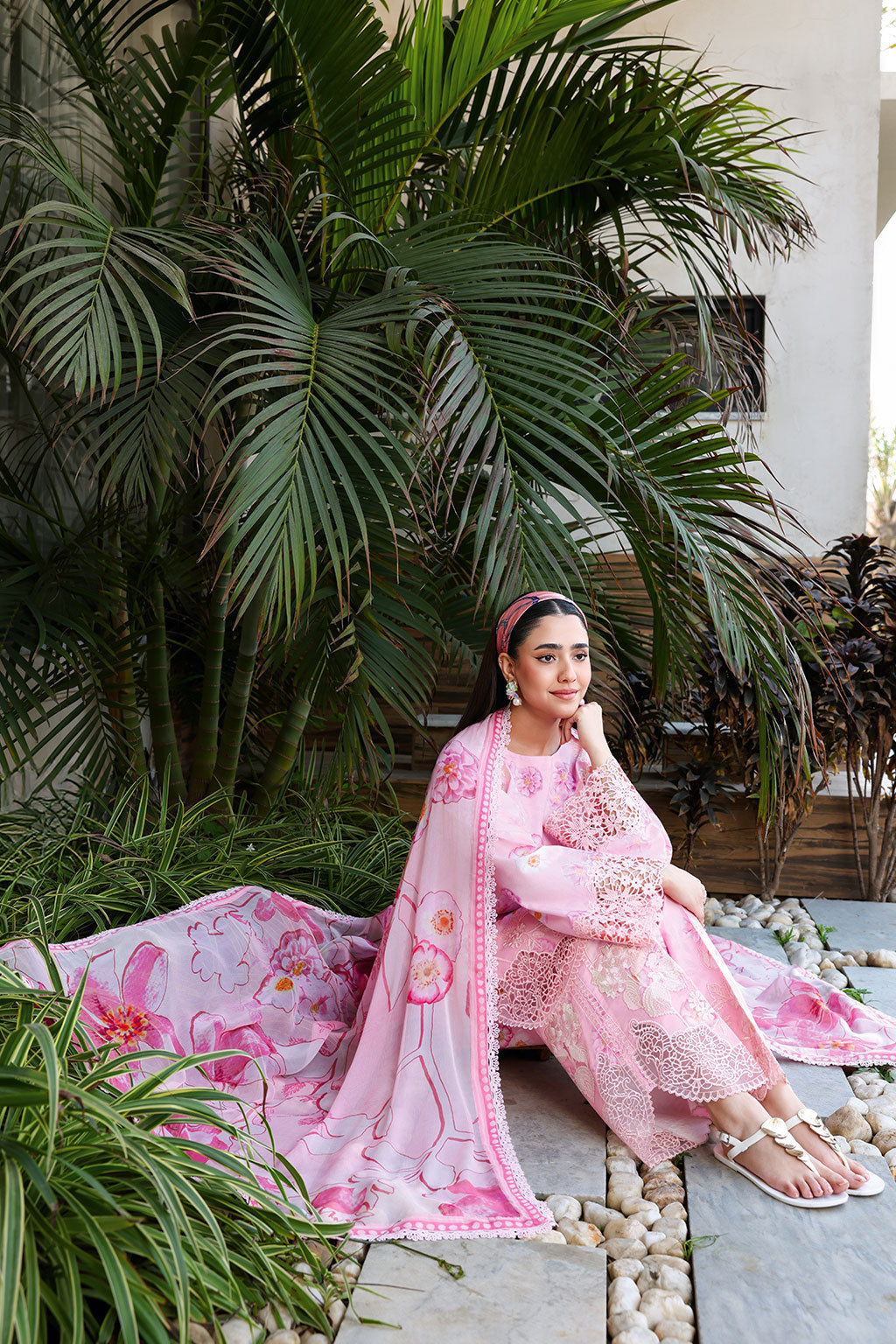 Ramsha | Rangrez Lawn VOL 9 | N-902