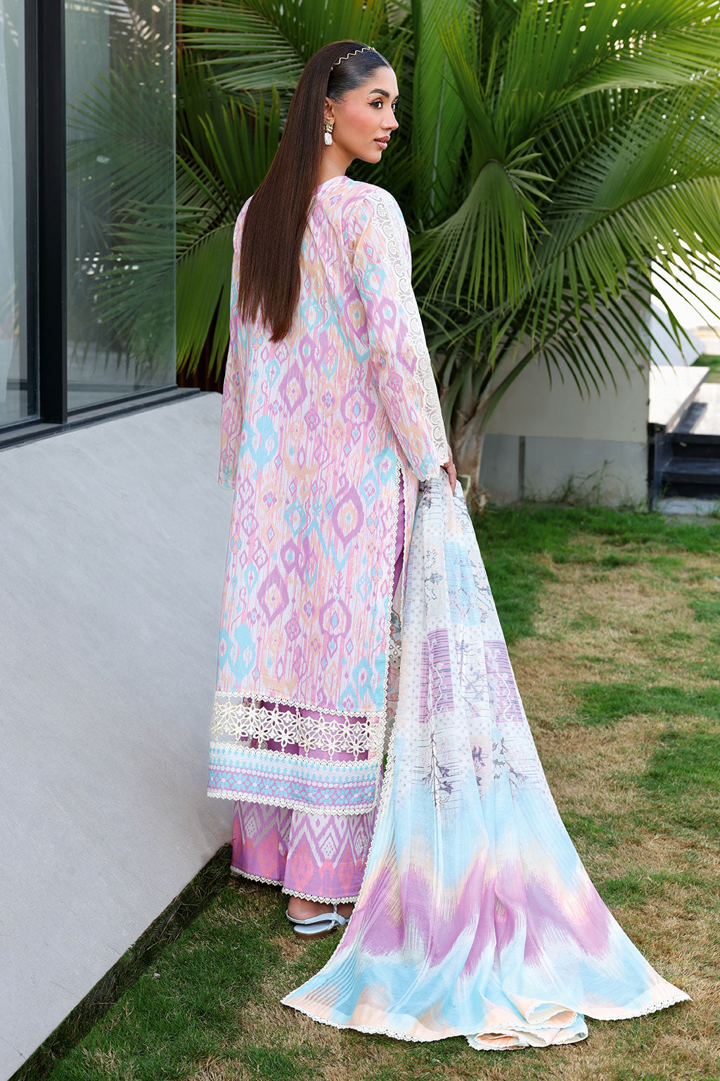Ramsha | Rangrez Lawn VOL 9 | N-909
