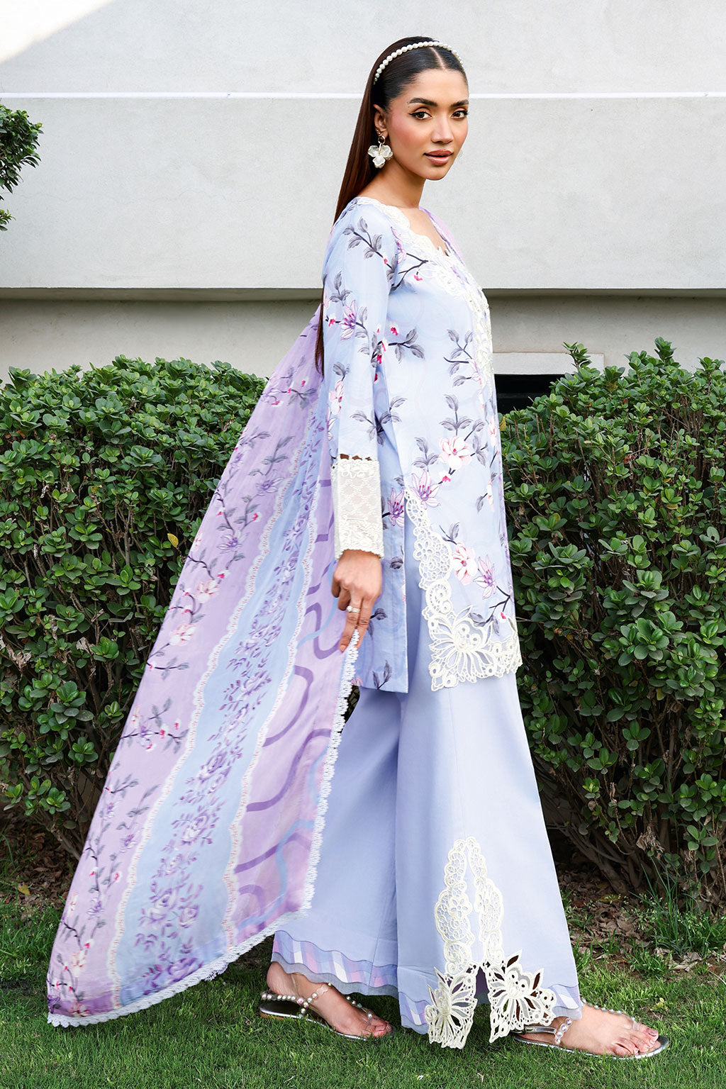 Ramsha | Rangrez Lawn VOL 9 | N-905