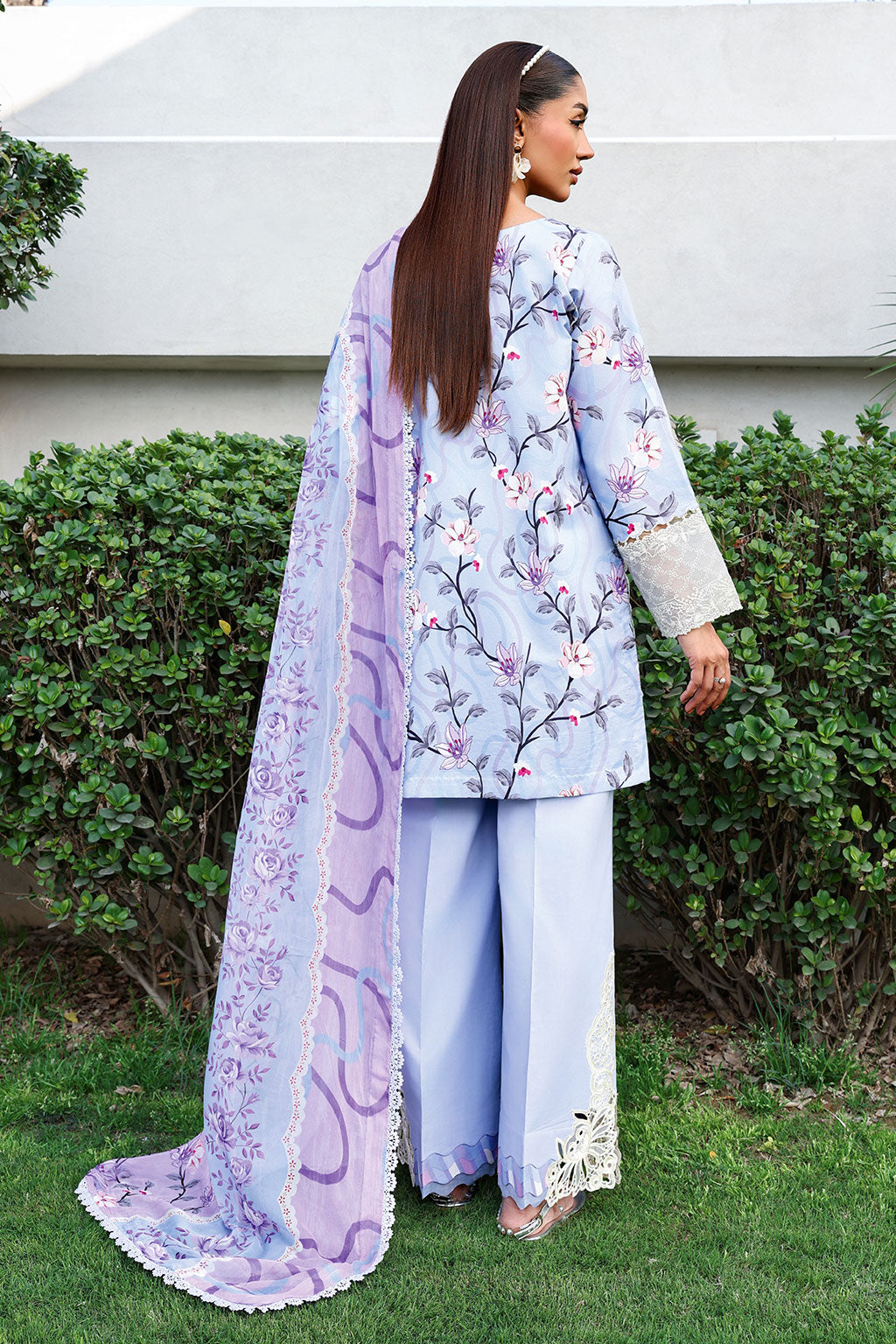 Ramsha | Rangrez Lawn VOL 9 | N-905
