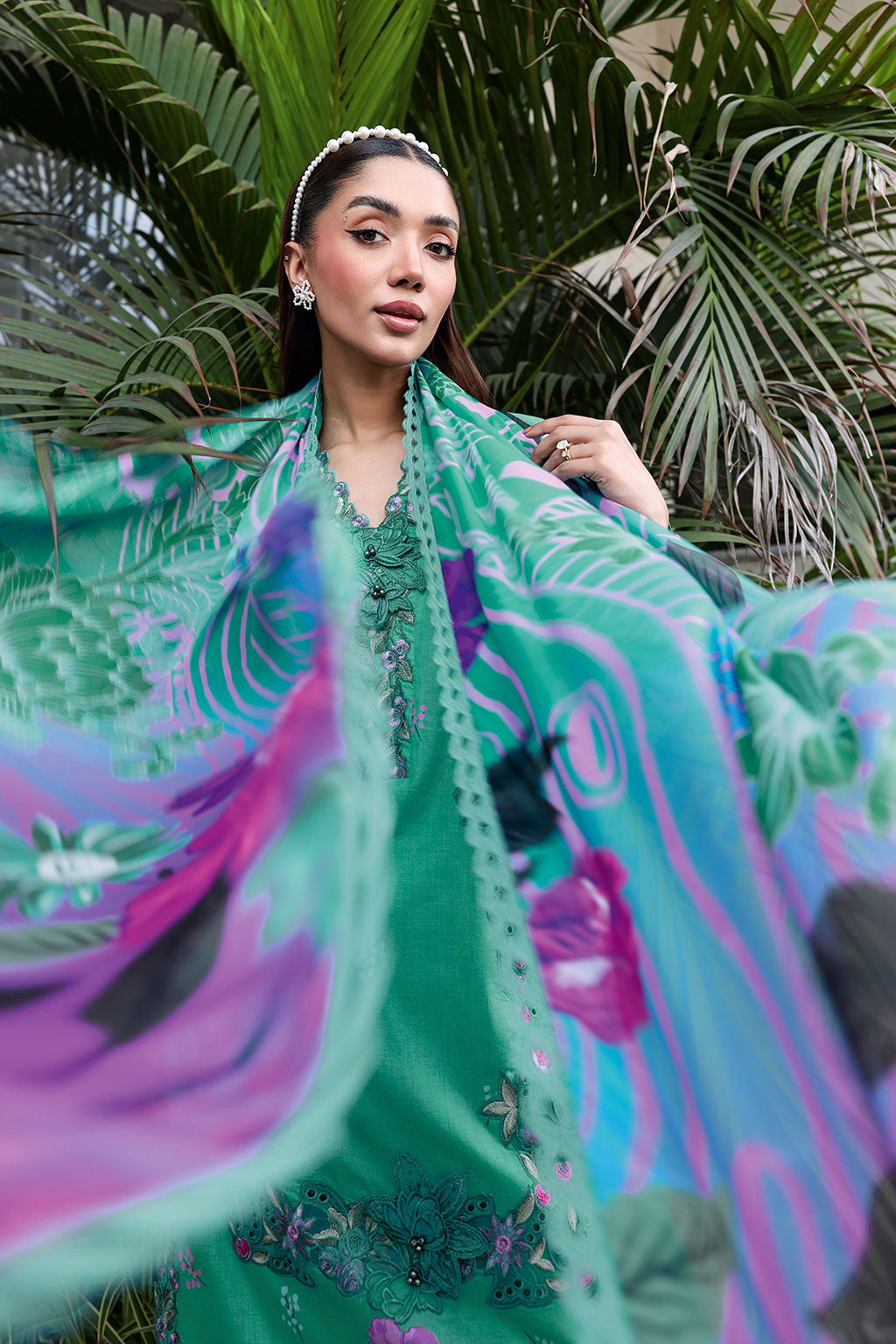 Ramsha | Rangrez Lawn VOL 9 | N-910