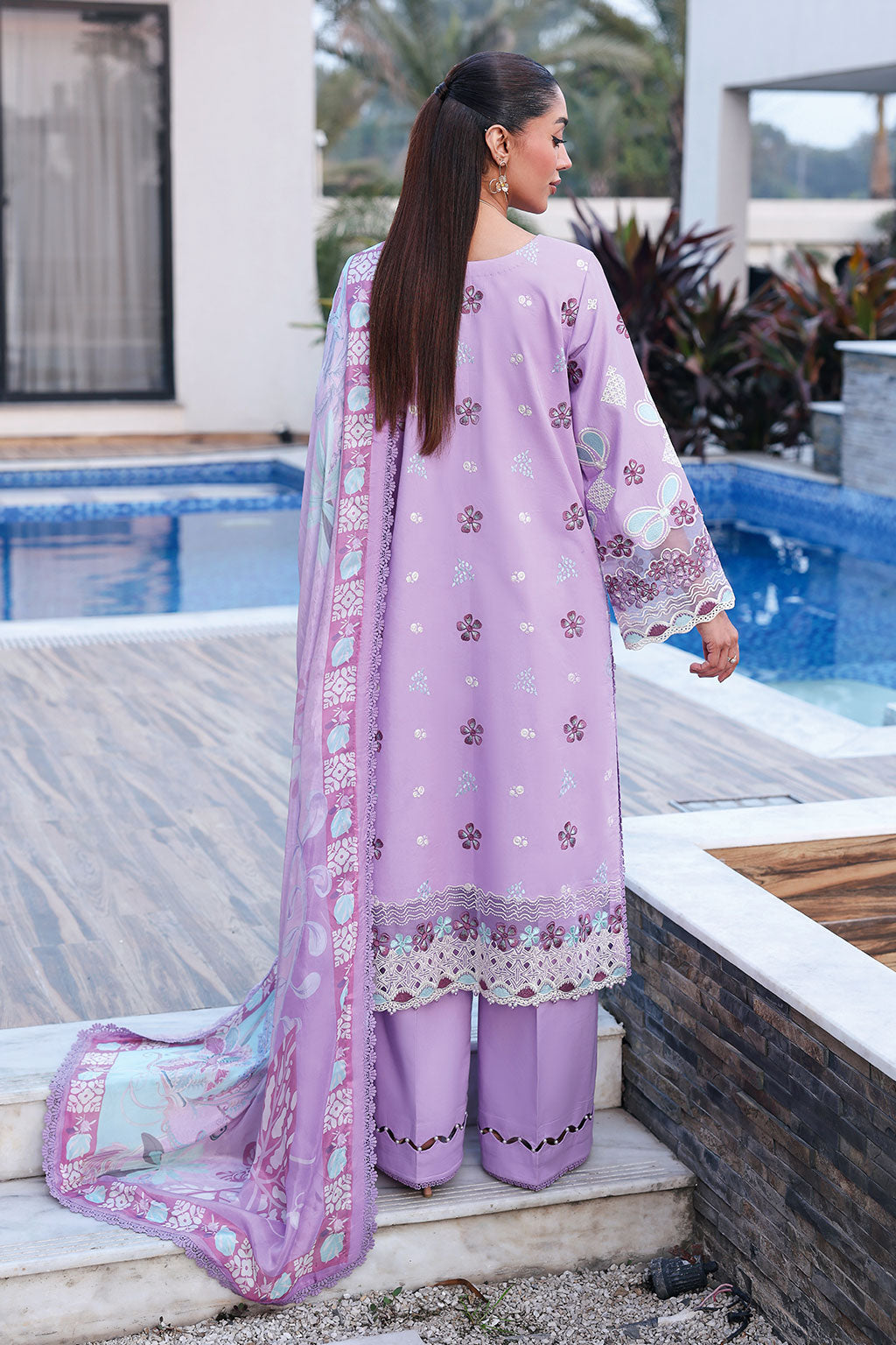 Ramsha | Andaaz Luxury Lawn Vol 14 | Z-1407