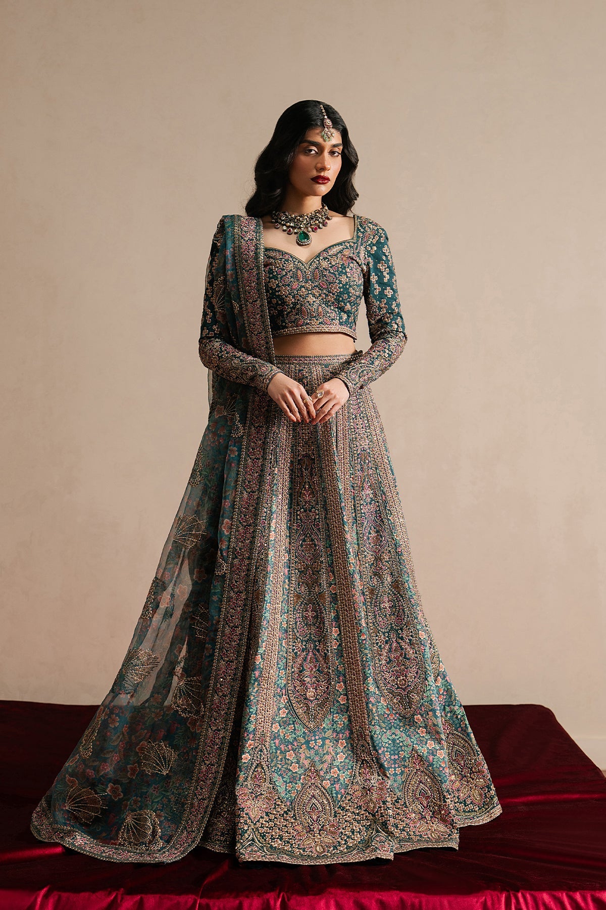 Ayzel | Qurbat Silk Festive Collection '26 | Tassavur